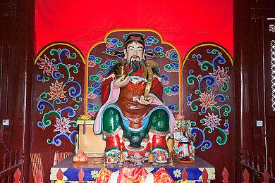 《鬼屋魔影》首个更新档发布 减少卡顿提升游戏稳定性